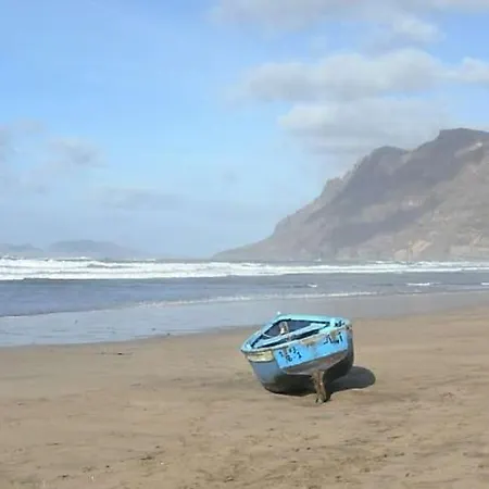 La Caleta Sleeps 6 Wifi *