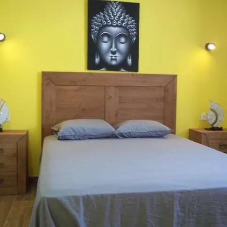 La Caleta Sleeps 6 Wifi