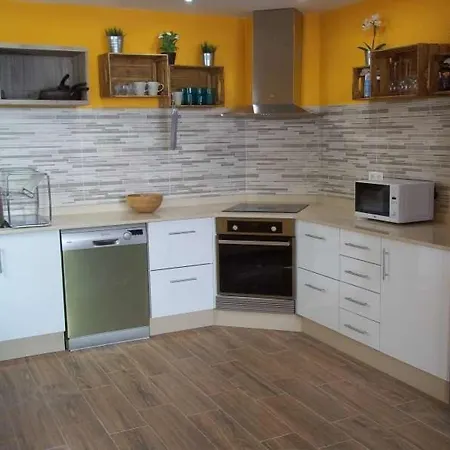 Appartement La Caleta Sleeps 6 Wifi *