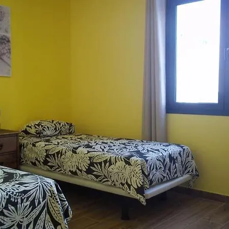 Appartement La Caleta Sleeps 6 Wifi Famara