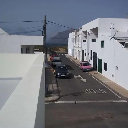 Appartement La Caleta Sleeps 6 Wifi